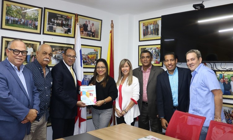 En MOLIRENA se presenta Plan “Panamá 2030”