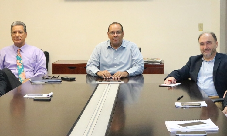 Secretaria Ejecutiva conoce sobre el Diálogo de Salud