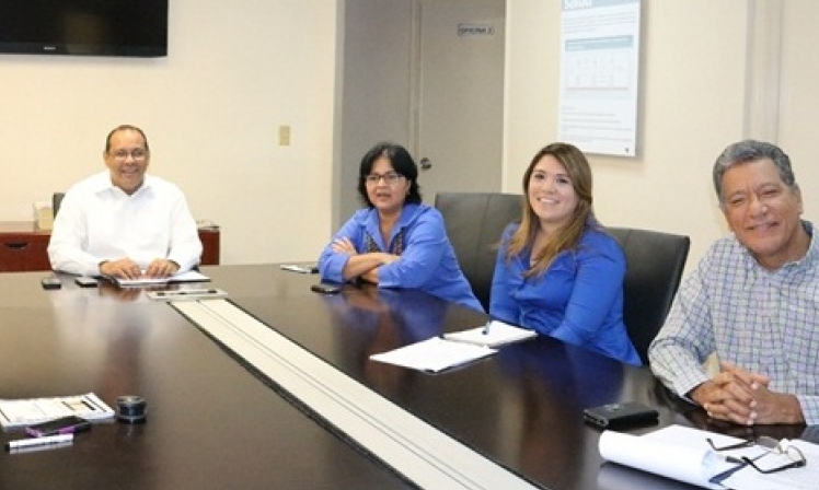 Equipo de trabajo de la UTA recibe inducción sobre  la Ley de Descentralización