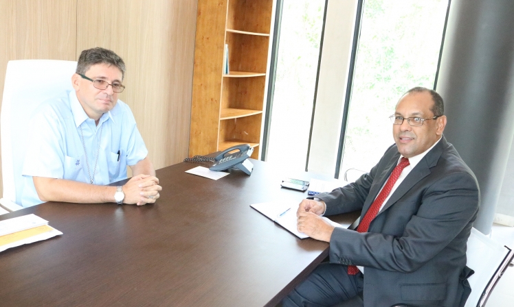 Secretario Ejecutivo visita nuevo Consejero designado por la Conferencia Episcopal