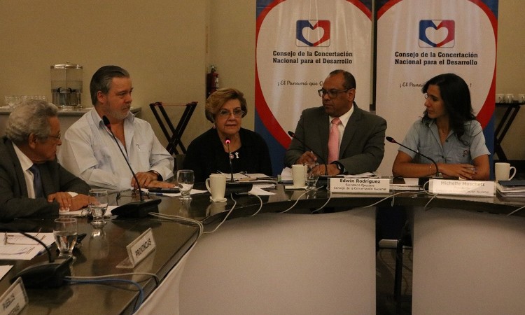 Comisión de Modernización del Estado, Justicia y Seguridad Pública presenta informe de avances